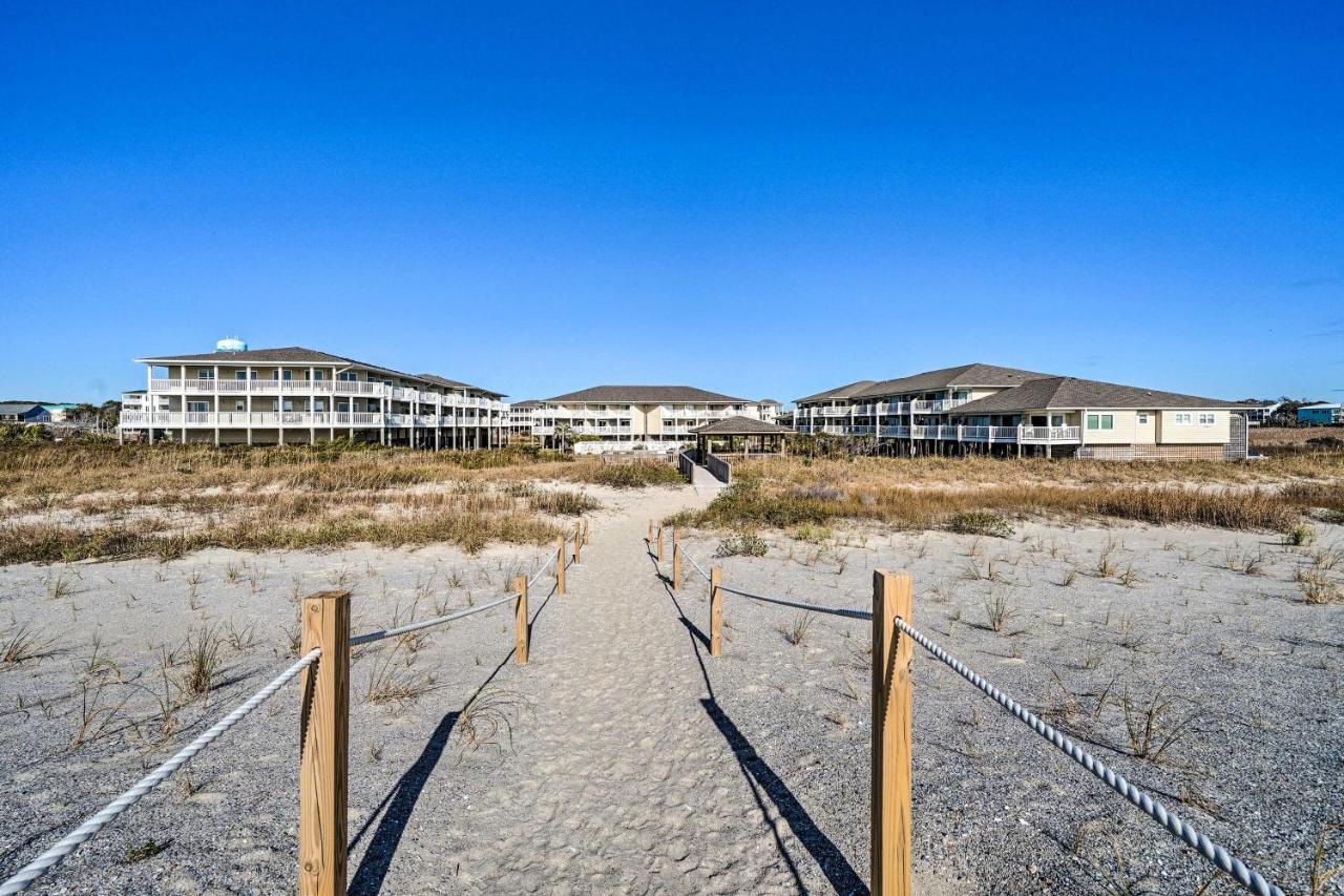 Oak Island Beachfront Condo With Community Pool Экстерьер фото