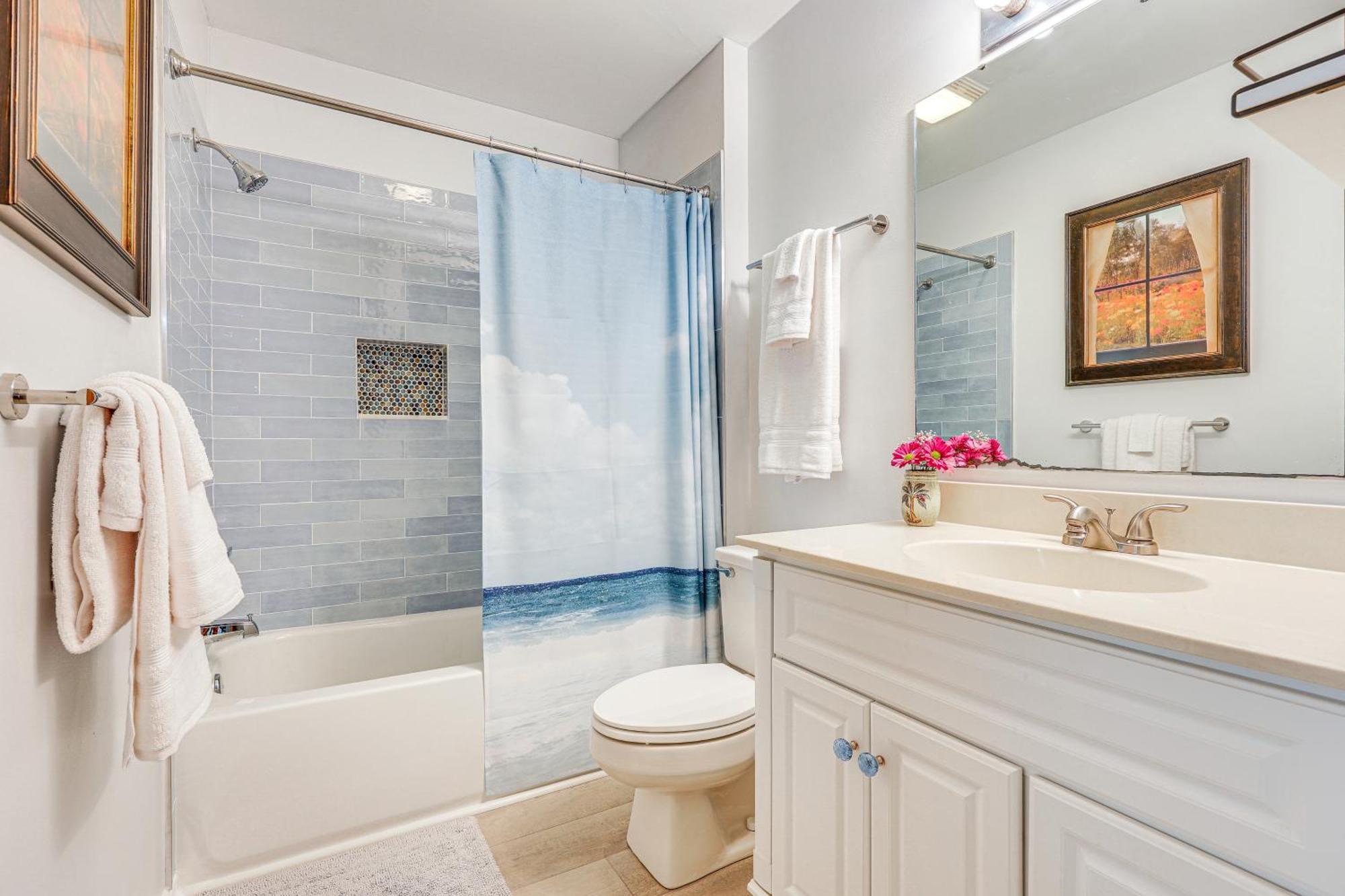 Oak Island Beachfront Condo With Community Pool Экстерьер фото